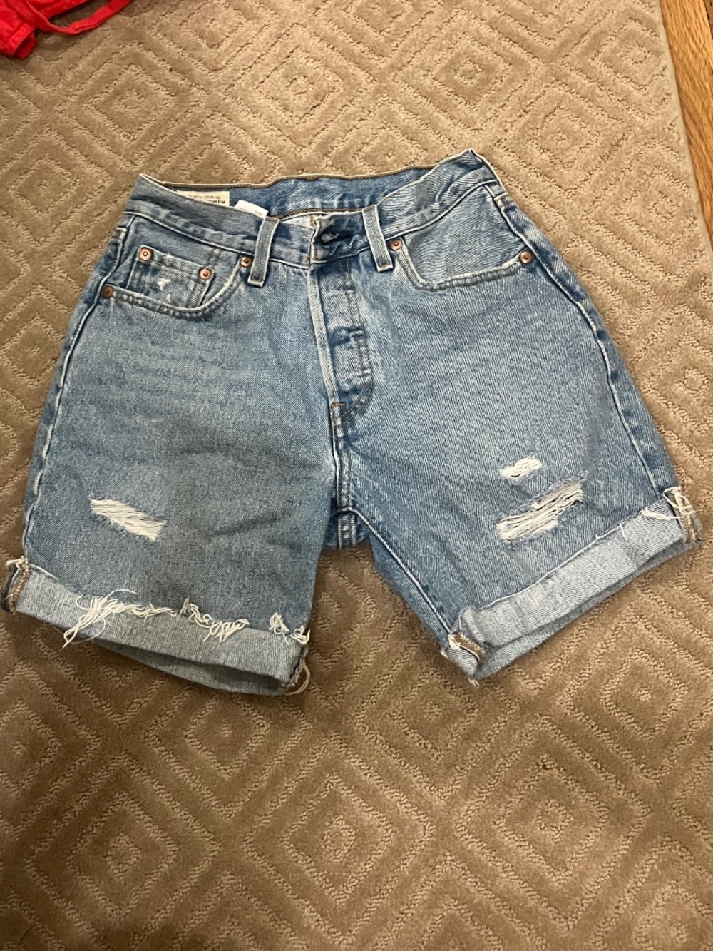 Women’s Levi’s Long Denim Jean Shorts Size 24